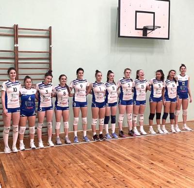 Девойките се класираха уверено за държавните финали