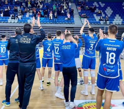 Бодрата смяна на „Левски” донесе 15-ата победа