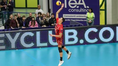 Алекс Николов MVP за победа над съперника на Левски в Европа